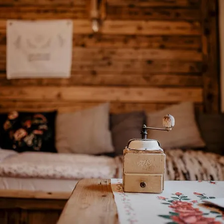 Zapiecek Drewniana Rustykalna Babci Ludwiki Feriehus *