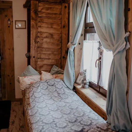 Zapiecek Drewniana Rustykalna Babci Ludwiki 別荘 クロシチェンコ