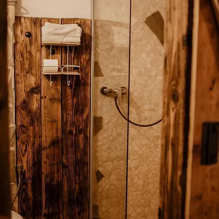 Zapiecek Drewniana Rustykalna Babci Ludwiki 別荘